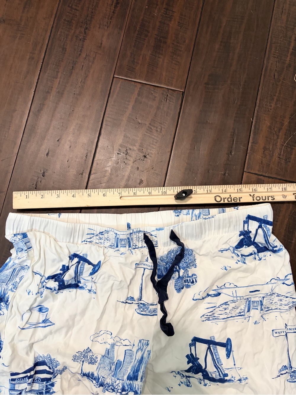 Katie Kime toile pajama set cityscape print - Picture 9 of 9